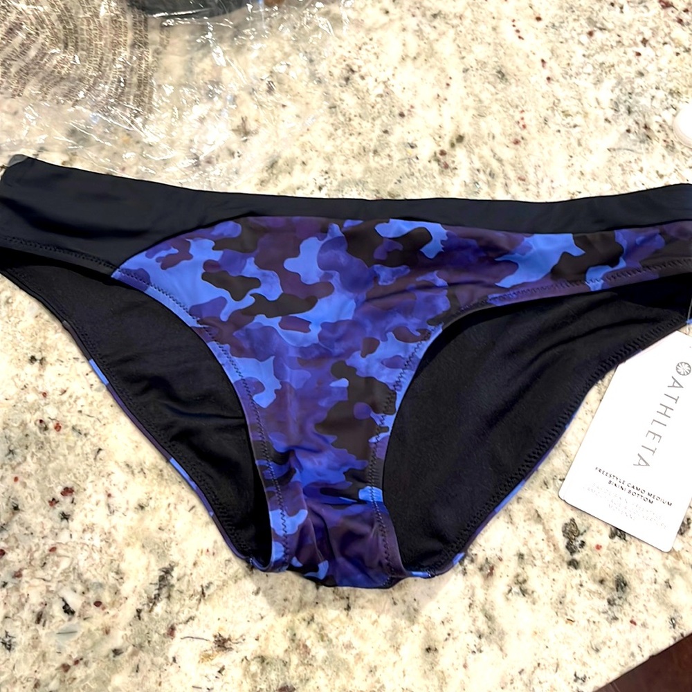 Athleta Freestyle Camo Medium Bikini Bottom